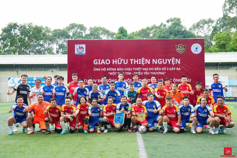 Trước trận giao hữu thiện nguyện giữa CLB Phóng viên Đời sống - Xã hội và Jade Royal FC